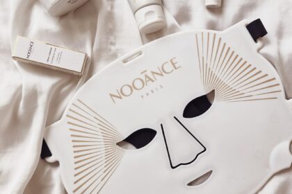 Masque led pro Nooance , soins au rétinol, soin solaire, soin clarifiant nooance